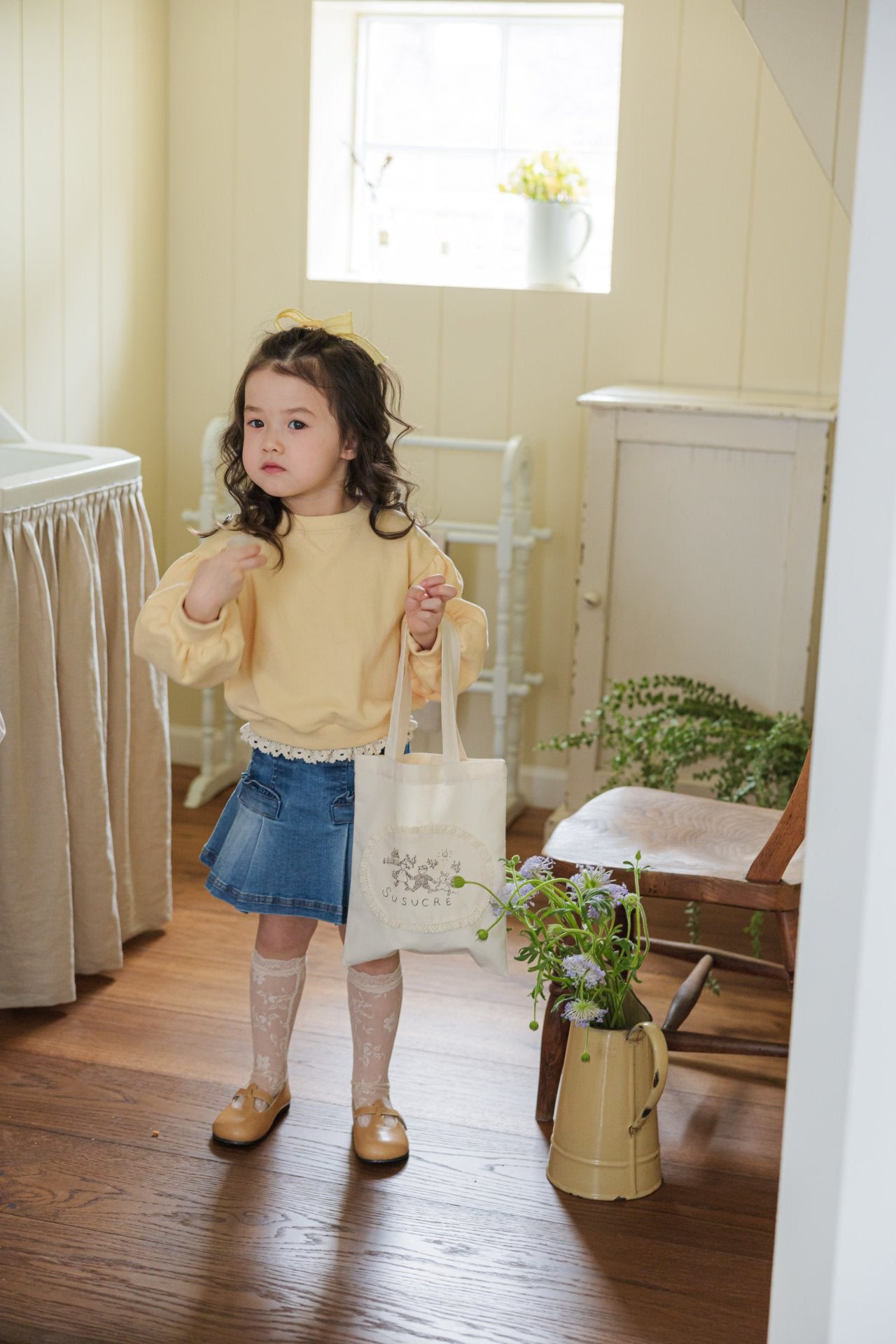 Bloom Sweatshirt-Yellow